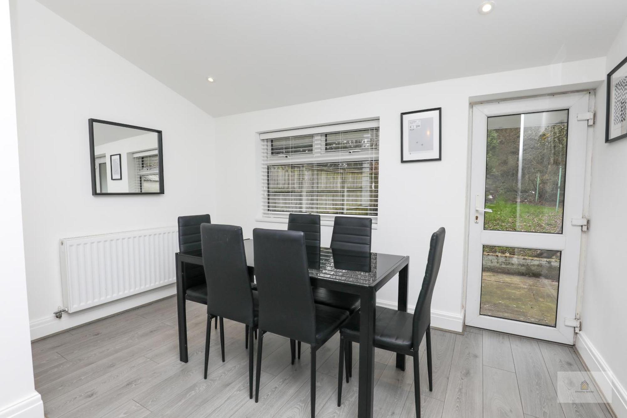Halsnead Properties St Helens Crank Exterior foto